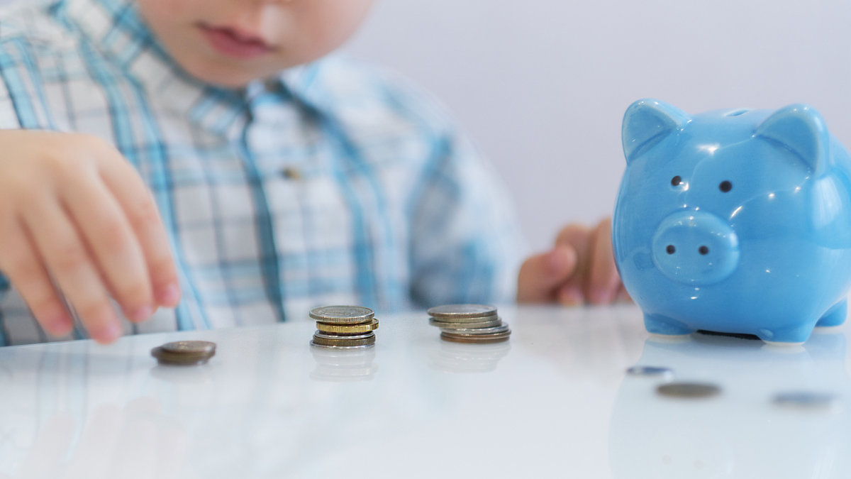 child money piggy bank