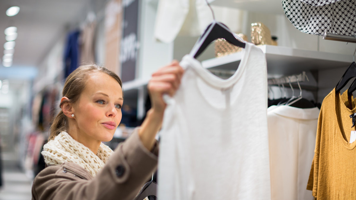 WOMAN, SHOPPING, DRESS