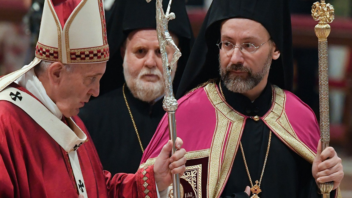 PAPIEŻ FRANCISZEK, METROPOLITA HIOB