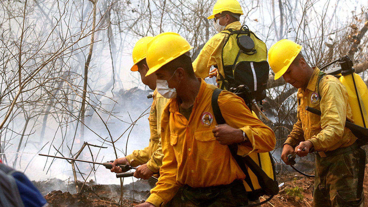 web3-bolivia-fire-000_1jp4ad-str-afp.jpg