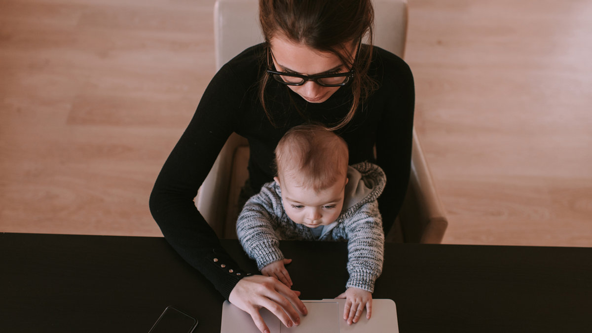 web3-mom-laptop-baby-job.jpg