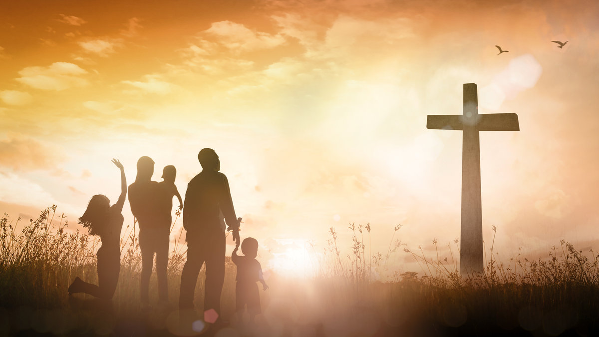 cross-hope-family-shutterstock_770068090.jpg