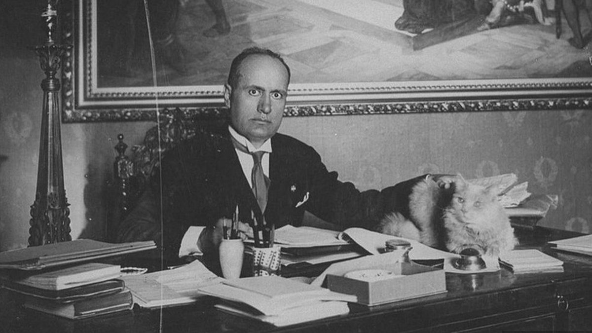mussolini-bergamo.jpg