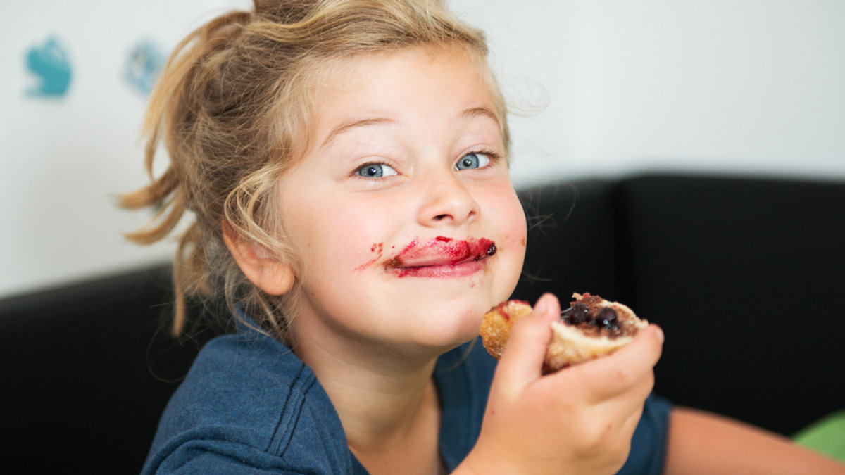 GIRL, BREAD, JAM