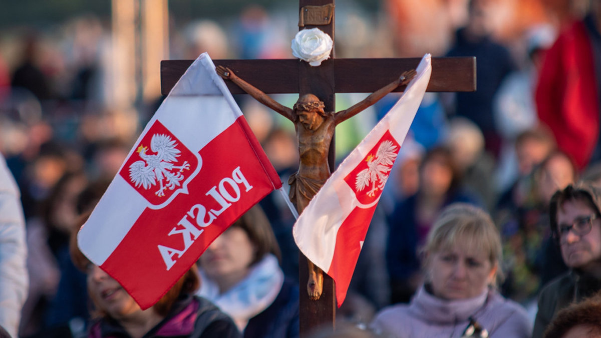 WEB3;CROSS;POLAND;FAITH;FLAG;KS01