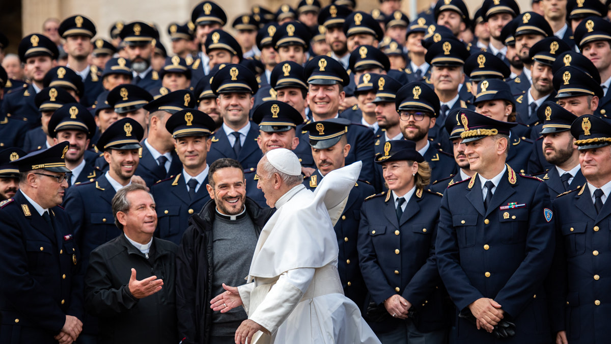 ganov2719-pope-audience-nov.27-19-antoine-mekary-am__8537.jpg