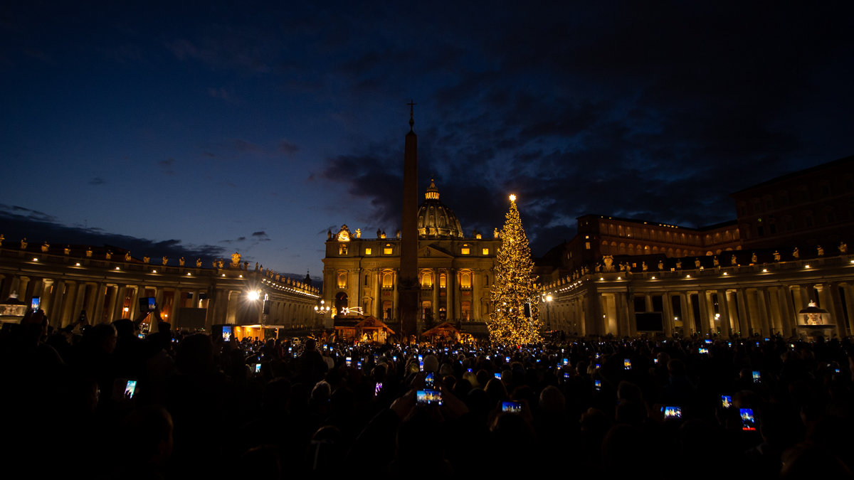 VATICAN CITY CHRISTMAS