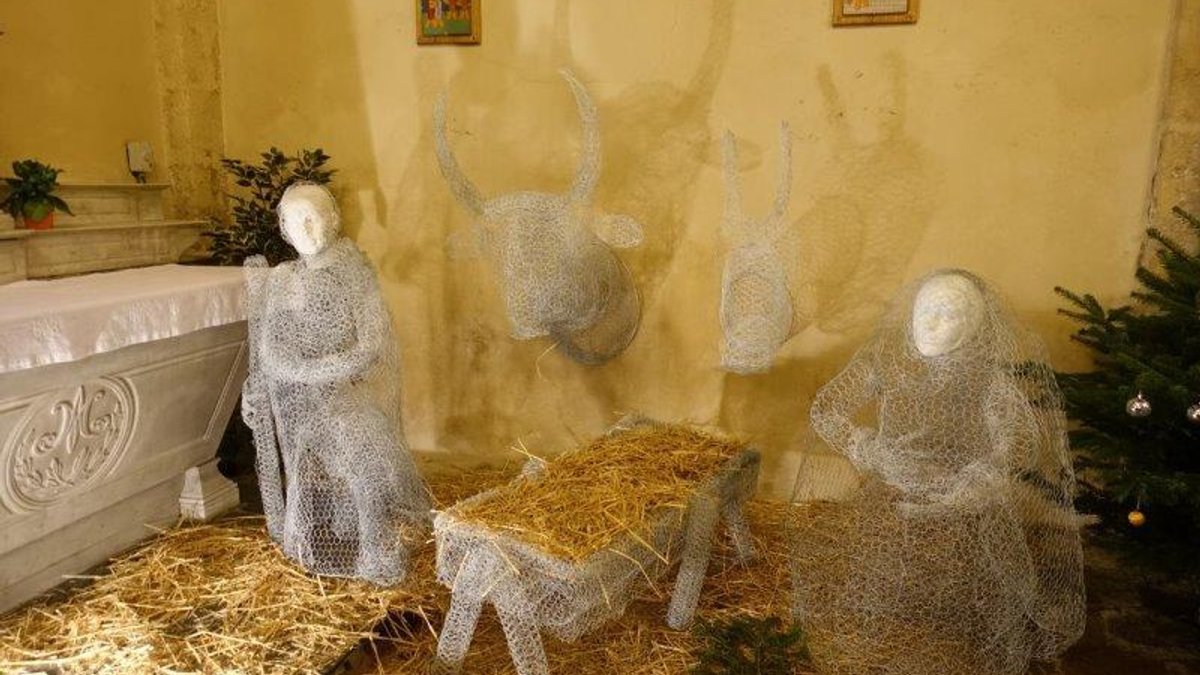 Crèche en fil de grillage