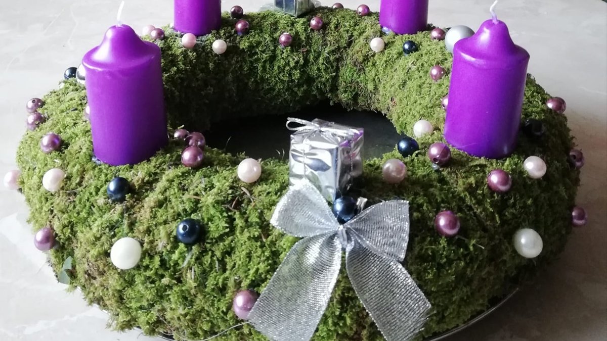 ADVENT WREATH