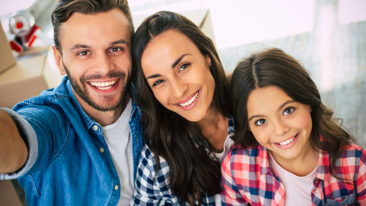 web3-parenting-selfie-family-mother-dad-daughter-shutterstock_1522195442-maksym-povozniuk.jpg