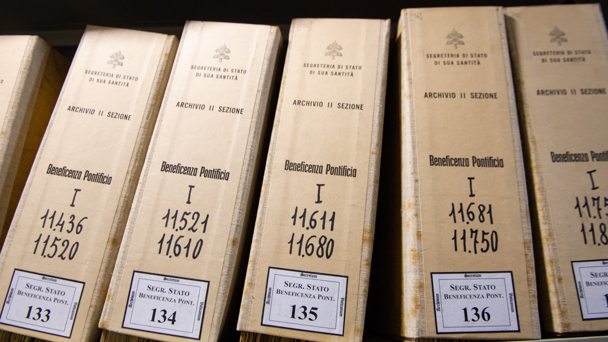 VATICAN APOSTOLIC ARCHIVE
