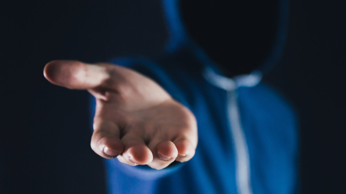 DARK, MAN, NO FACE