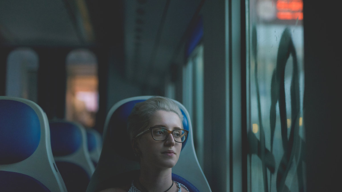 WOMAN, YOUNG WOMAN, TRAIN,