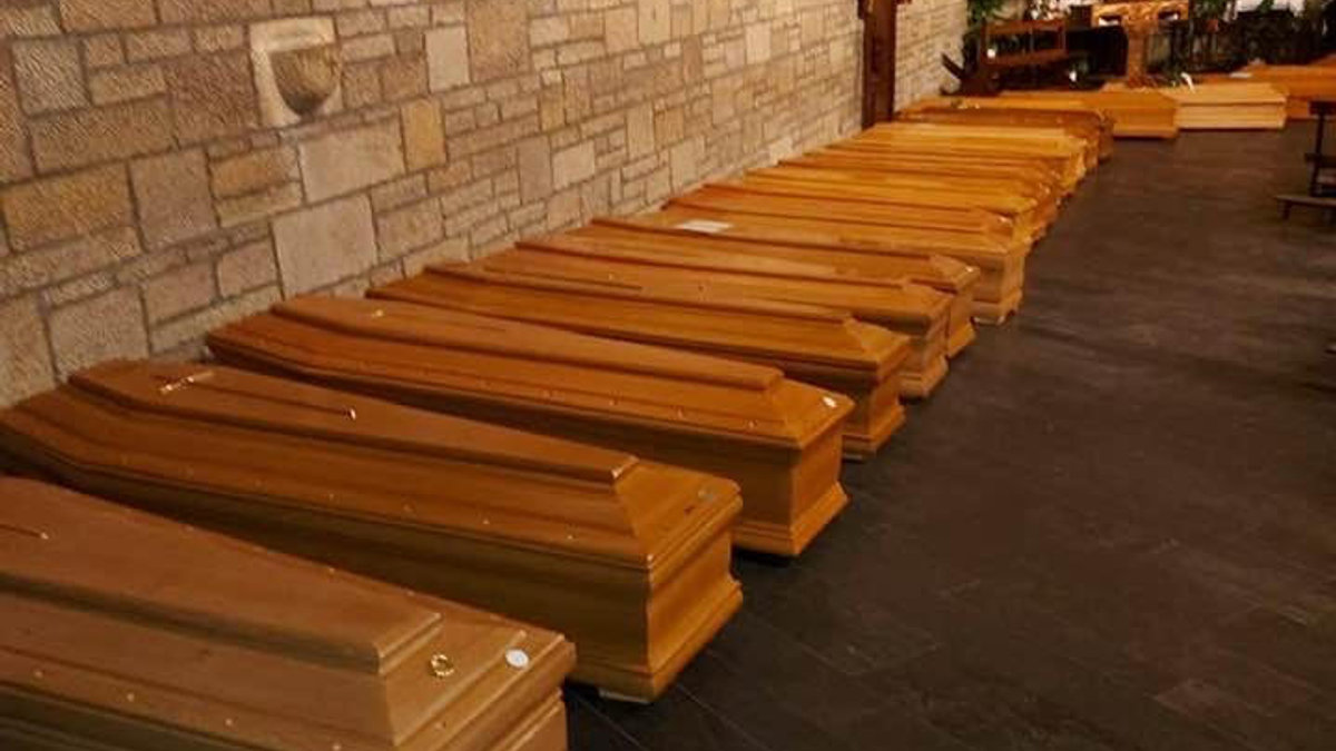 cimitero bergamo bare coronavirus.jpg