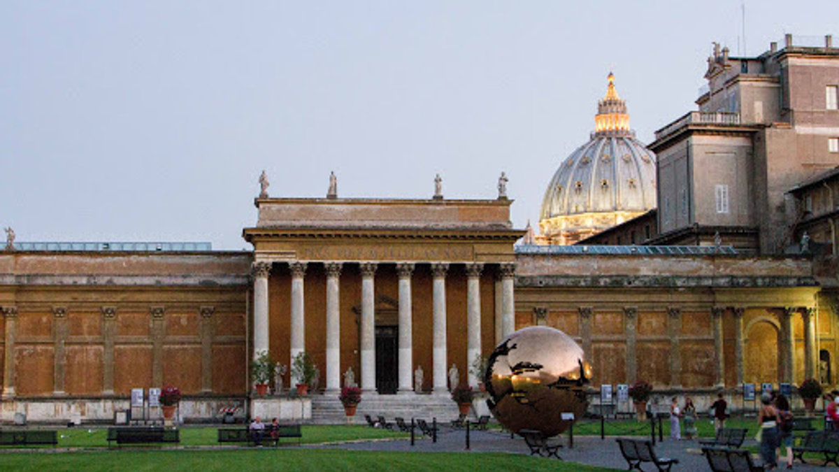 Musei Vaticani 01 – ar