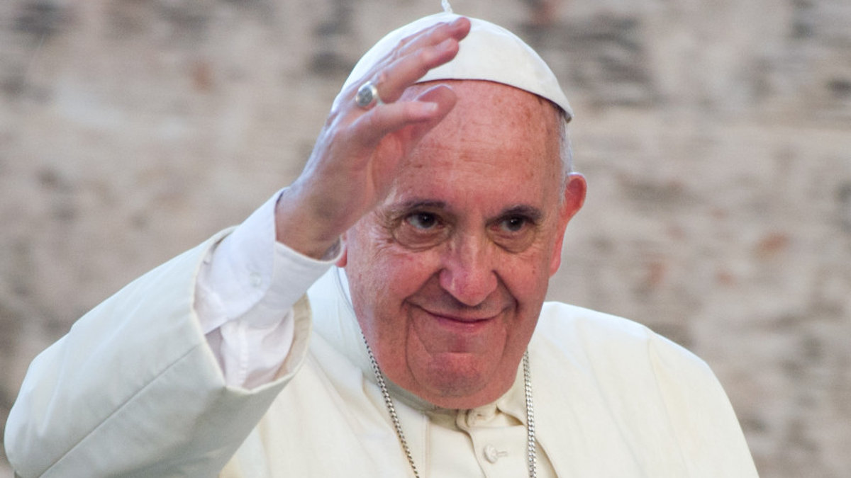 September 20 2015 : Pope Francis leads the vespers service in the San Cristobal cathedral, Havana, Cuba.
