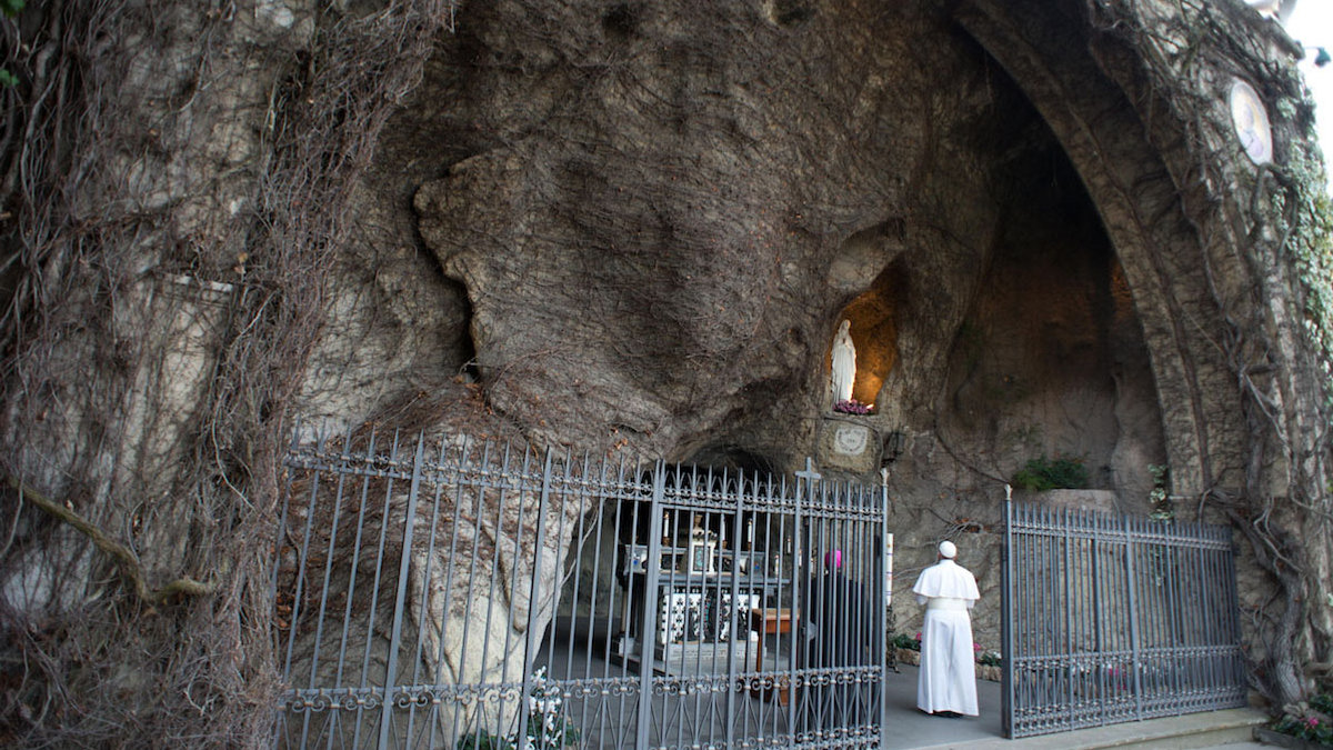 LOURDES