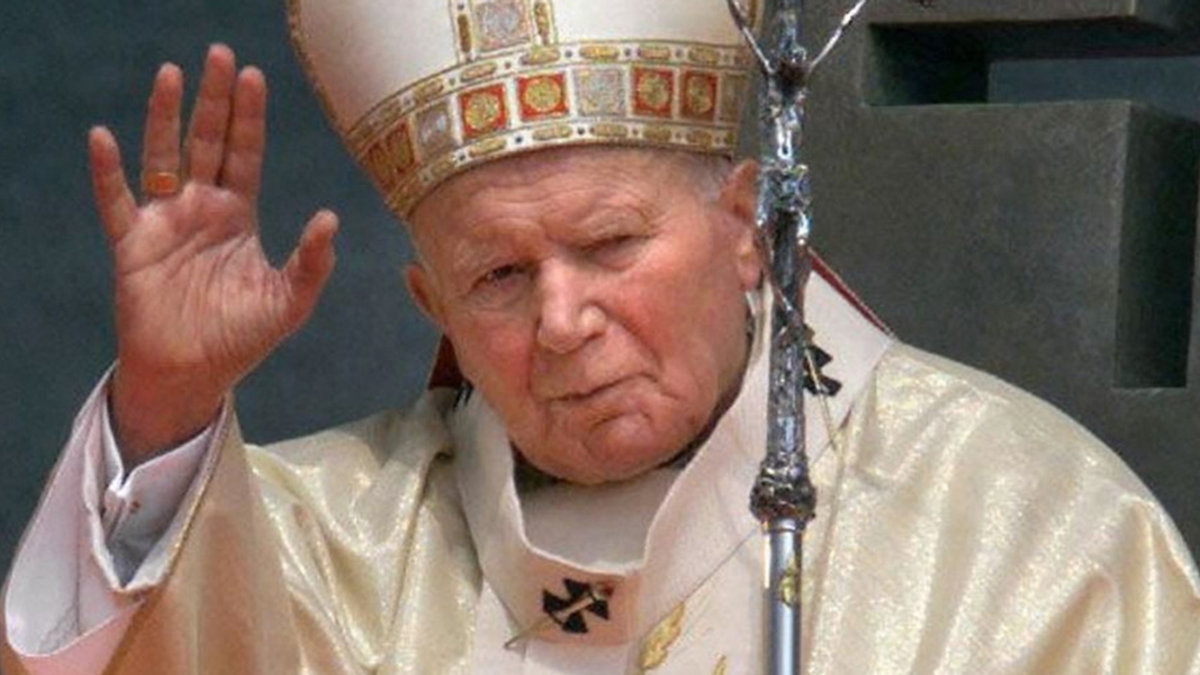 WEB3;POPE;JOHN;PAUL;II;POLAND;KS01