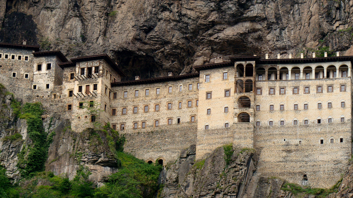 sumela_from_across_valley.jpeg