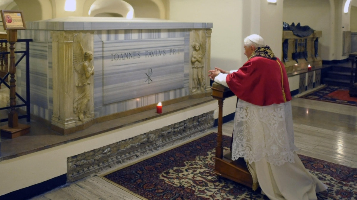 TOMB John Paul II