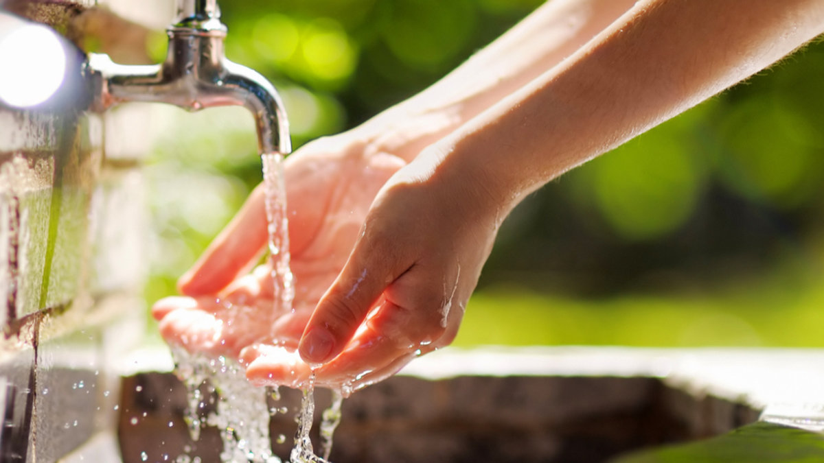 HAND, WATER, SPRING