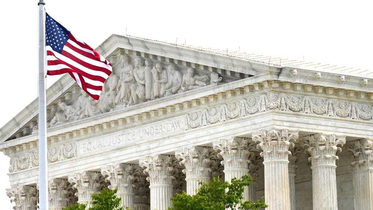 SUPREME-COURT-OF-UNITED-STATES-000_1TH6OB.jpg