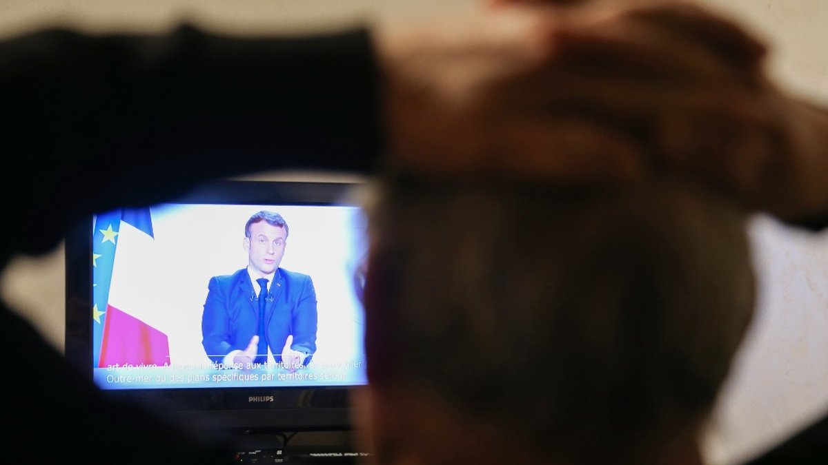 EMMANUEL-MACRON-SPEECH-000_8VT7YA.jpg