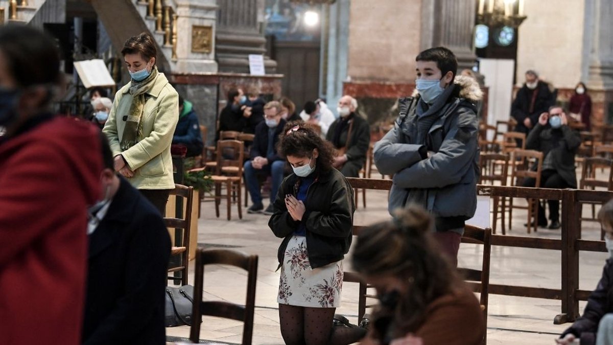 MESSE-SAINT-SULPICE.jpg