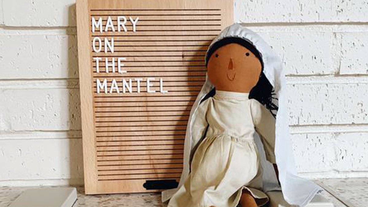 WEB3-lead-MARY-ON-THE-MANTEL-BeaHeart.jpg