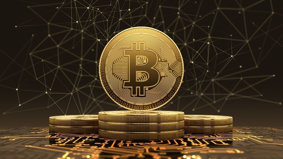 BITCOIN