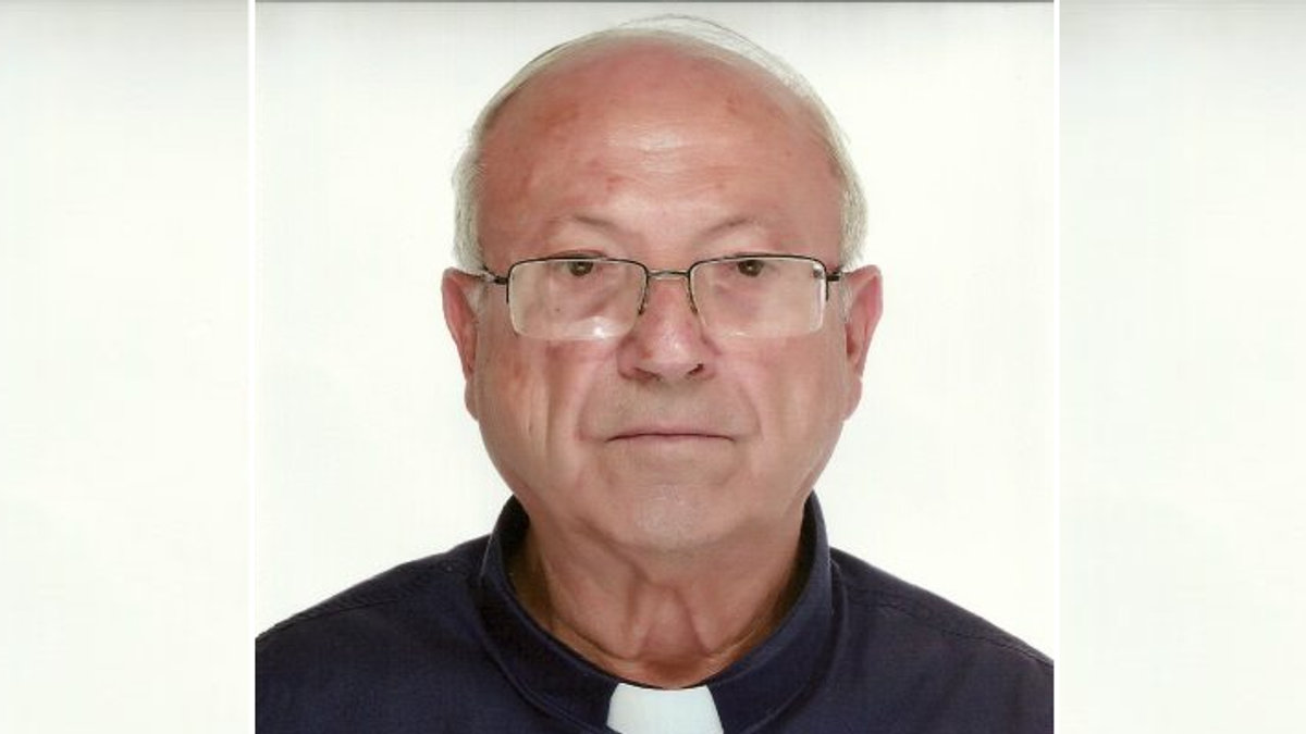 Diácono ajudado por comitiva presidencial, Izaac Braga