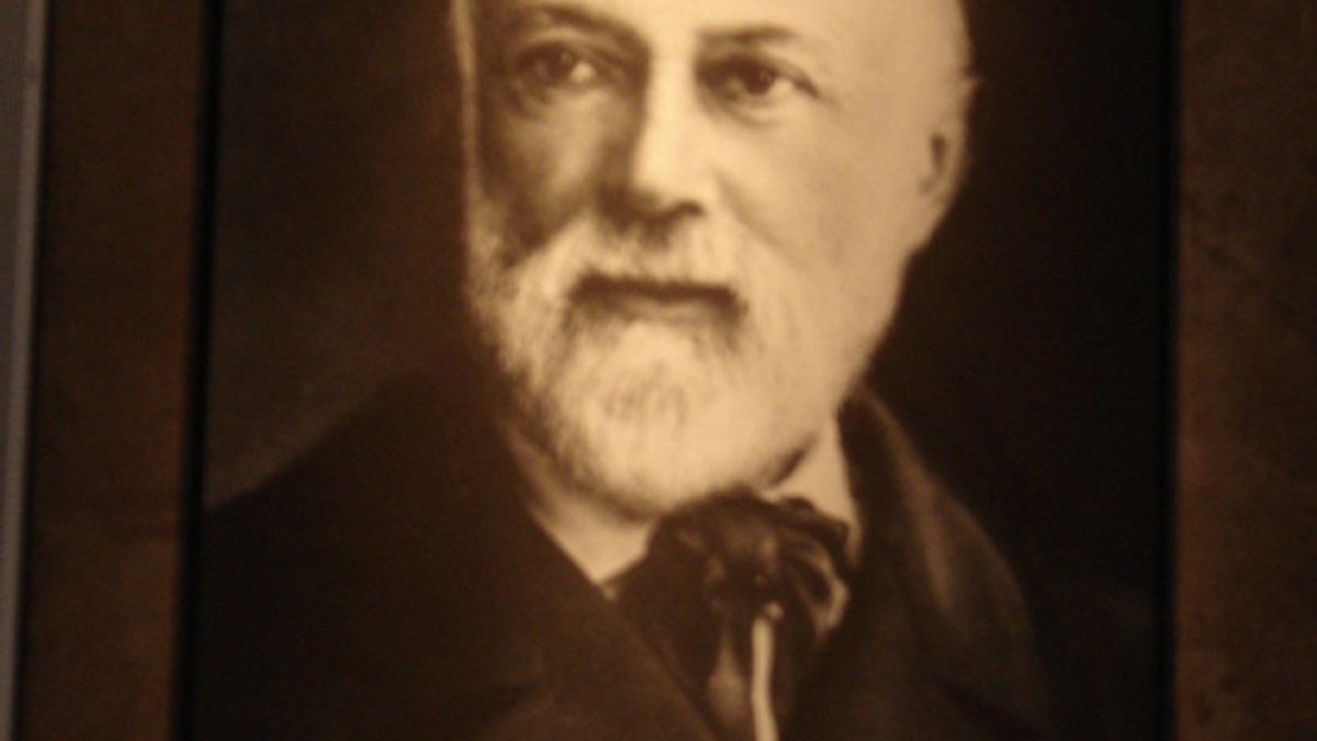 1-Louis_Martin.jpg