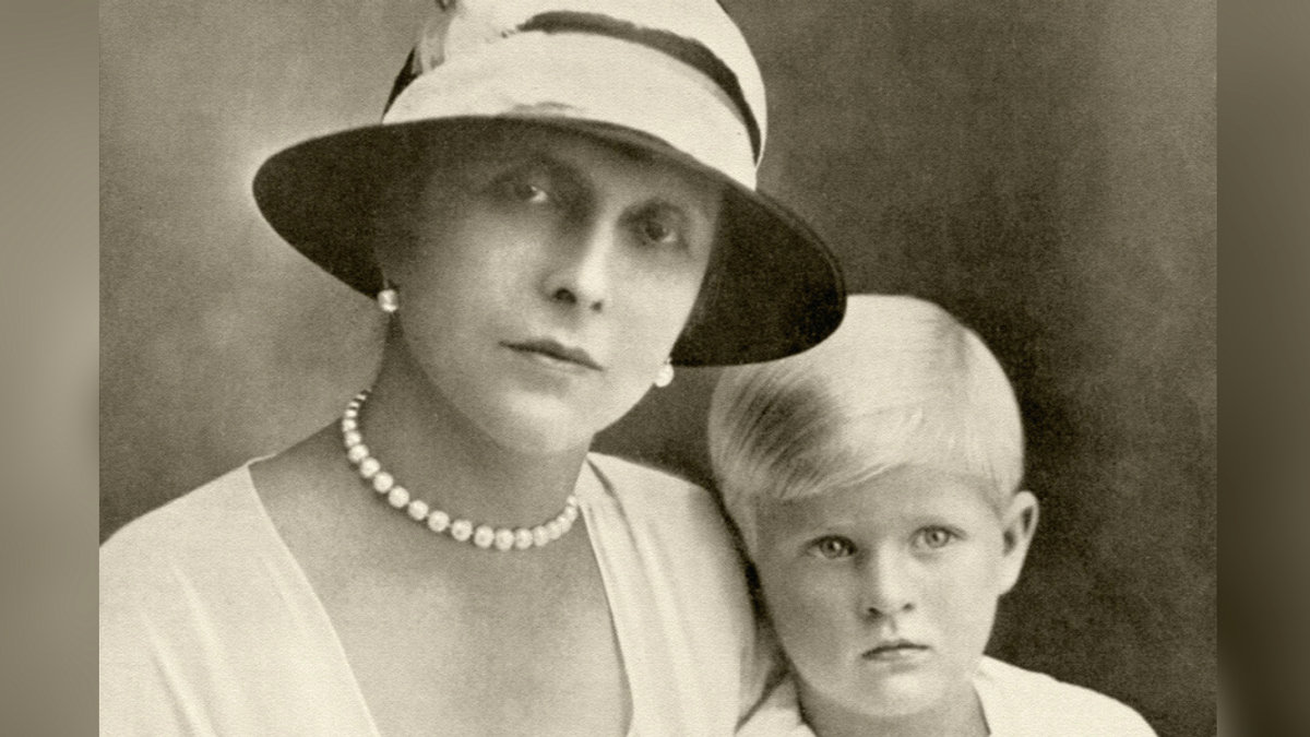 ALICJA BATTENBERG, MATKA KSIĘCIA FILIPA