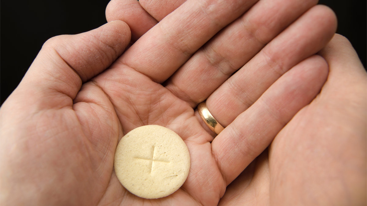 COMMUNION,