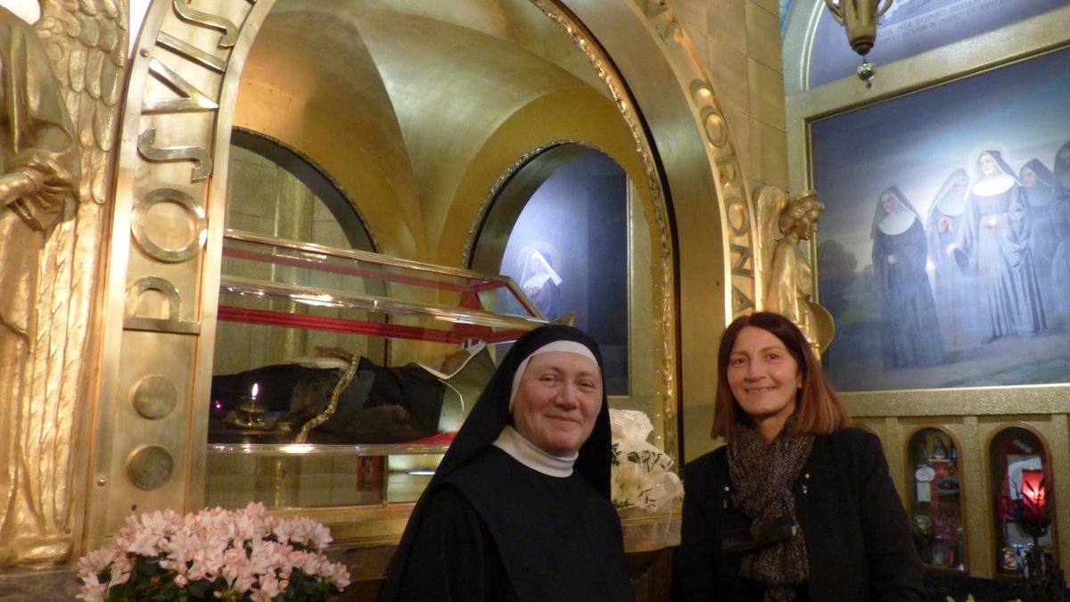 monastero_santaritadacascia_Alessandra_Paoloni_con_la_Priora.jpg
