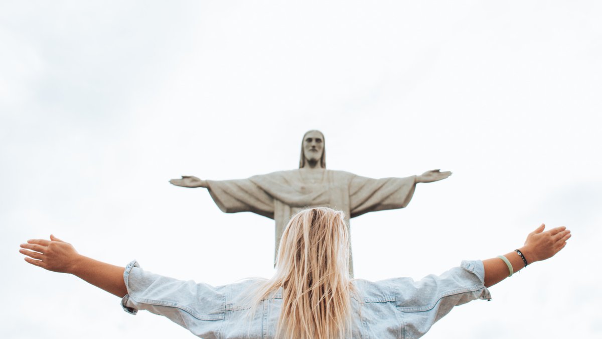 marcos-paulo-prado-Iv0mvJx9uLM-unsplash.jpg