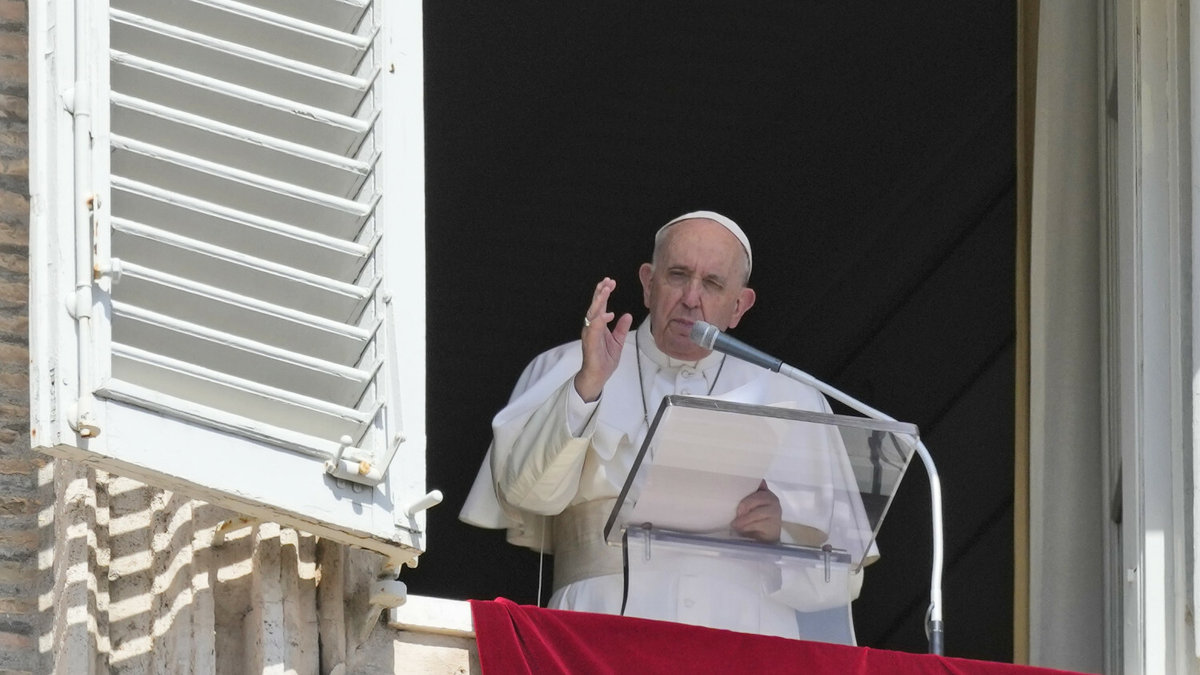 PAPIEŻ FRANCISZEK