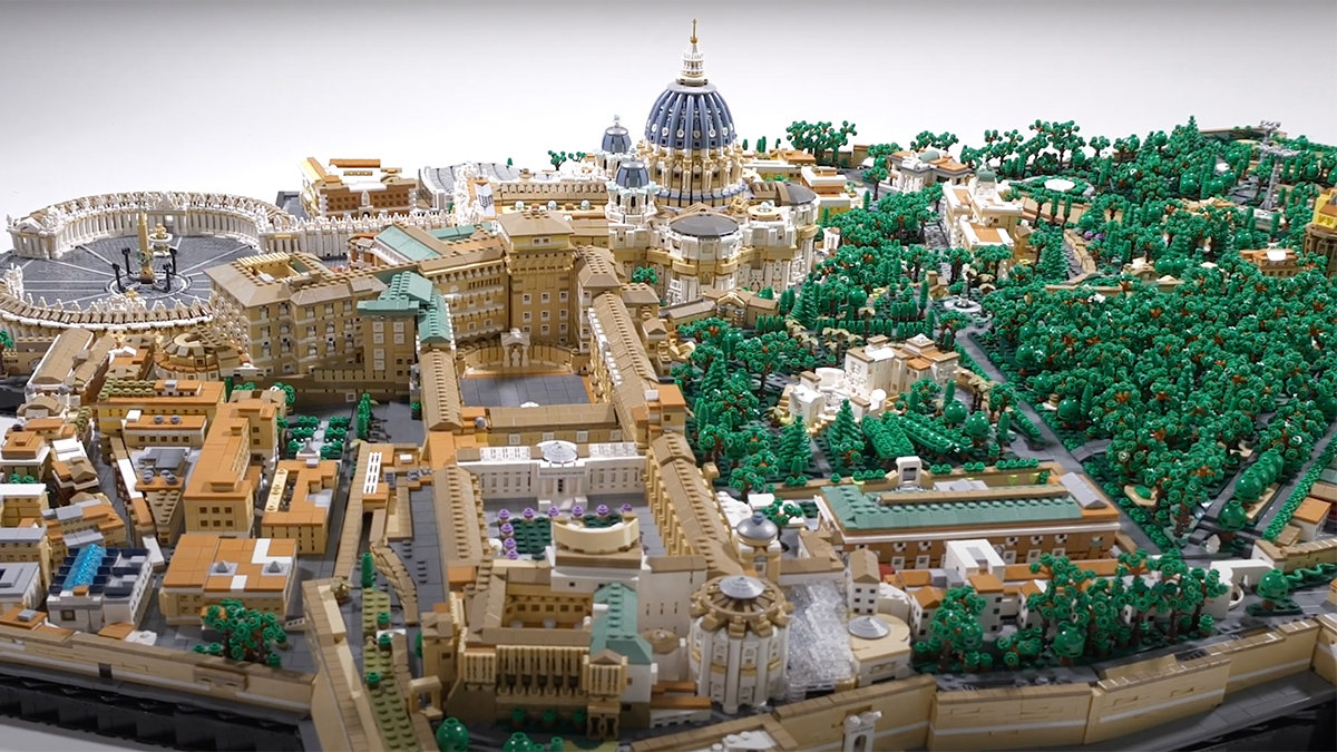 VATICAN LEGOS