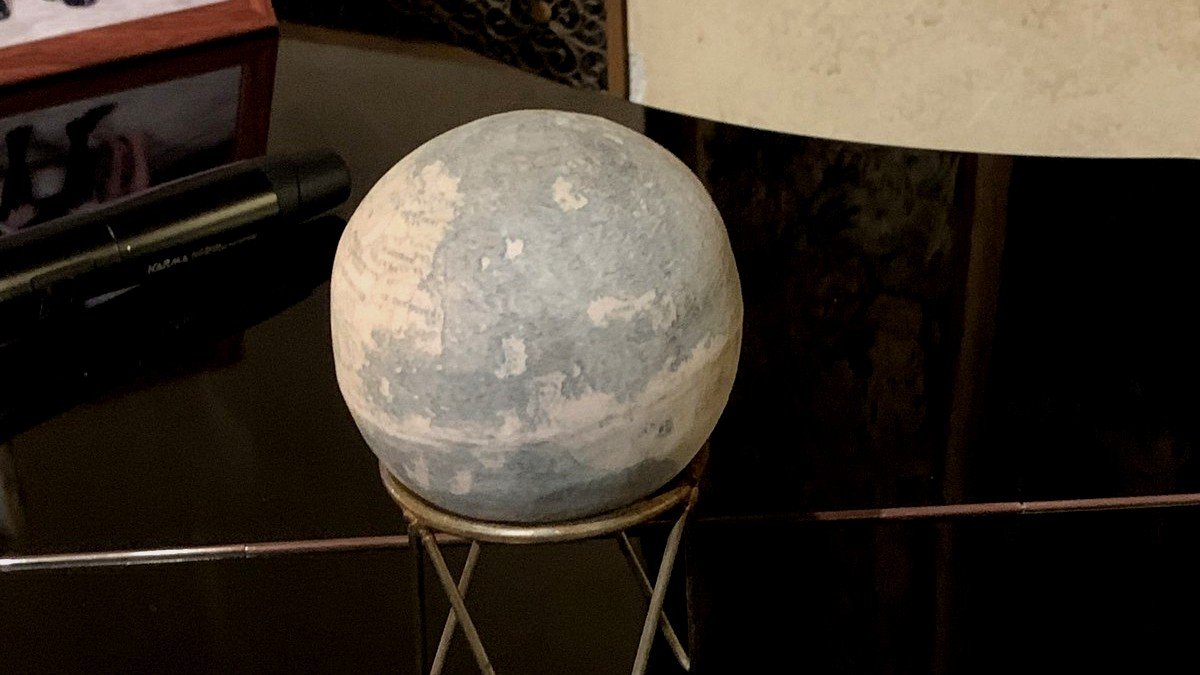 DA-VINCI-GLOBE-AK-1.jpg