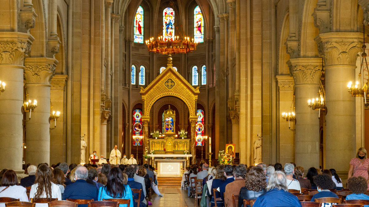 WEB2-CHURCH-MASS-GILLES LEMAITRE