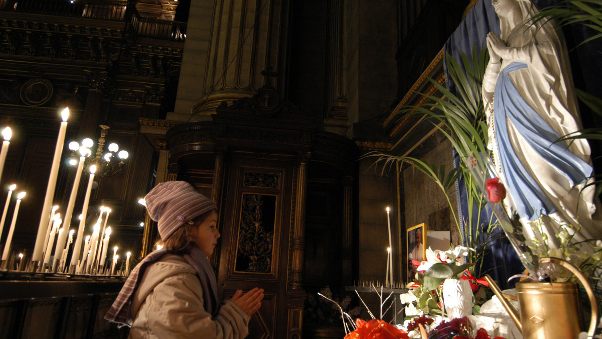 PRIER VIERGE MARIE