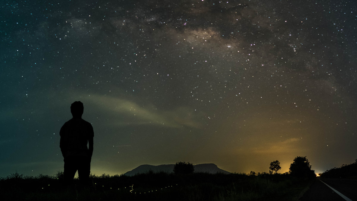 STARRY NIGHT, MAN, ROAD