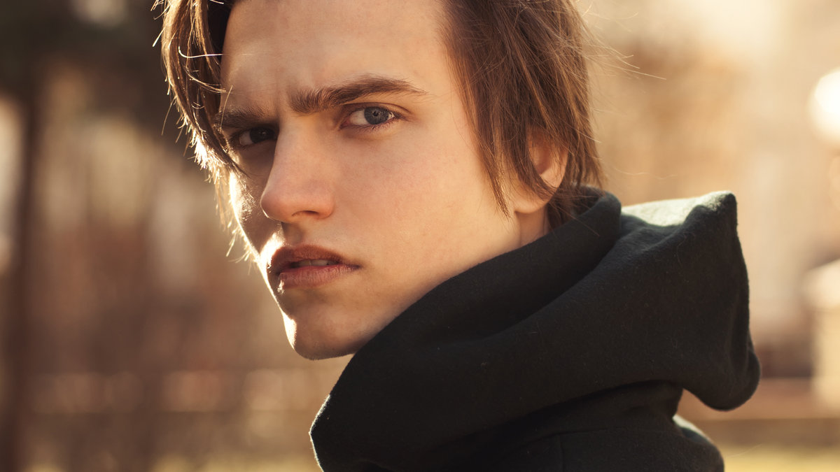 FACE, BOY, SERIOUS