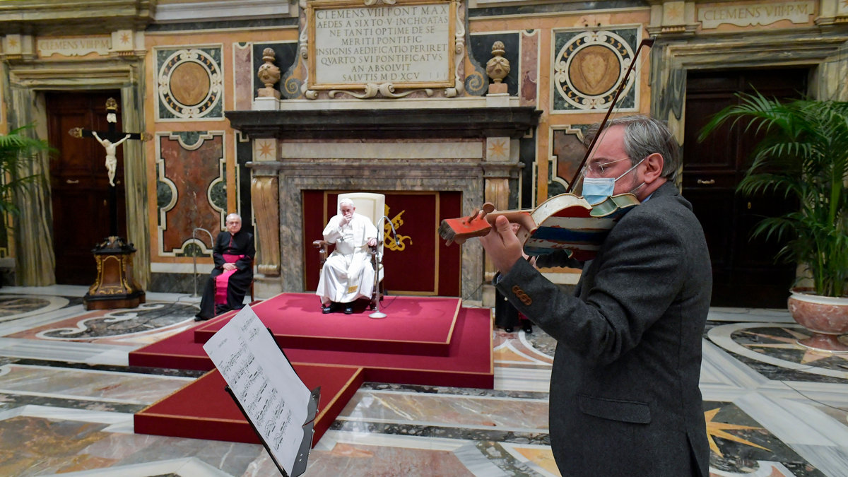 VIOLIN