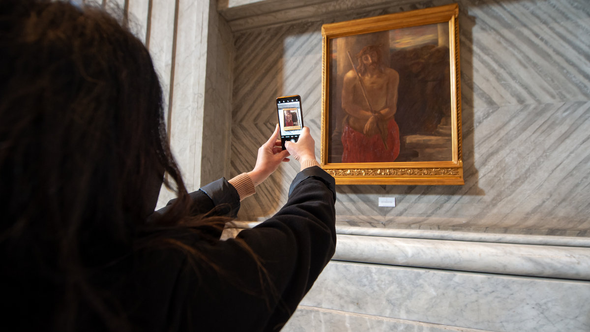Passion-of-Christ-Gaetano-Previati-exhibition-St.-Peter-Basilica-Antoine-Mekary-ALETEIA