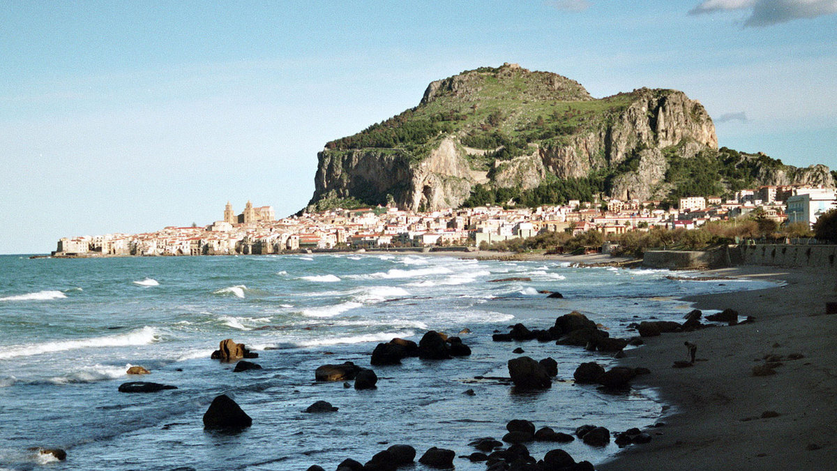 cefalu sicily