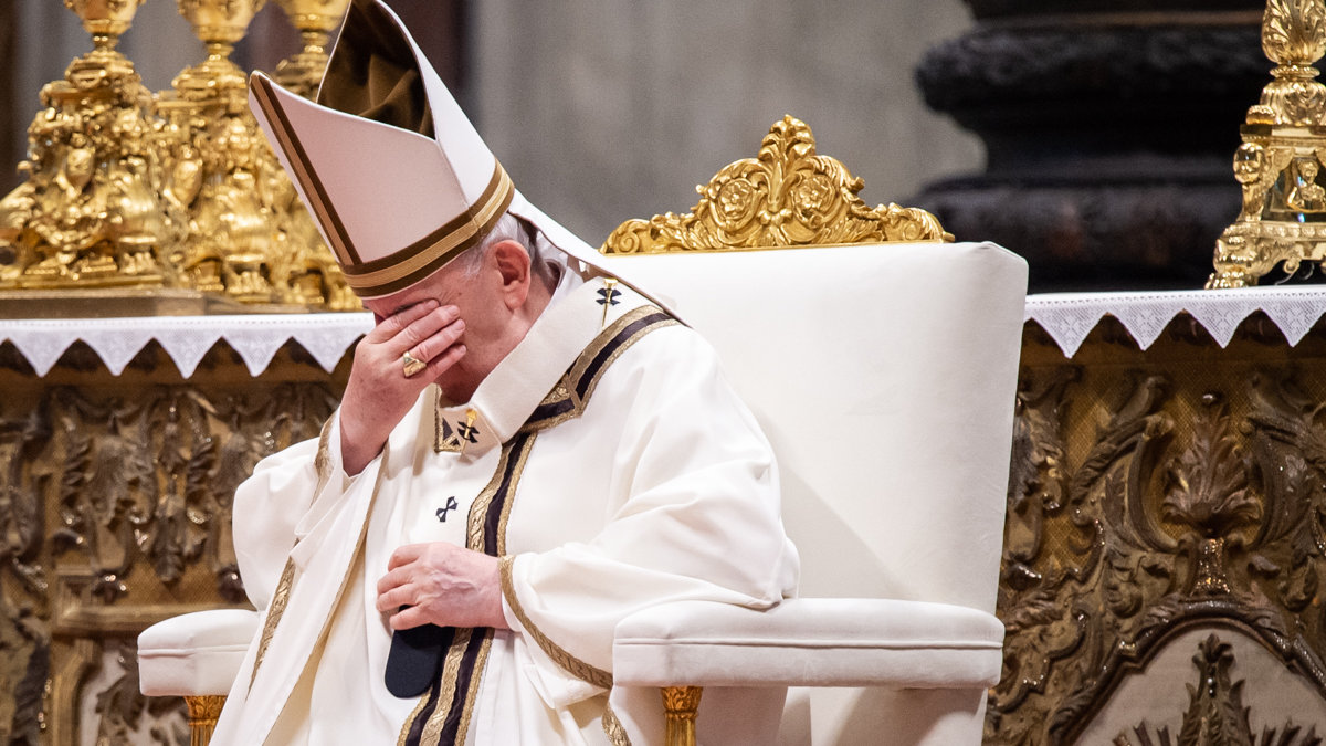 POPE-FRANCIS-CHRISM-MASS