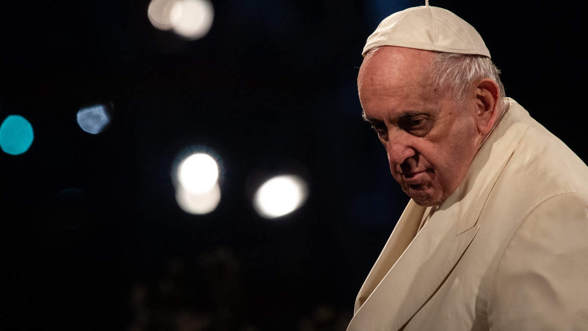 POPE-FRANCIS-VIA-CRUCIS-COLOSSEUM-Antoine-Mekary-ALETEIA