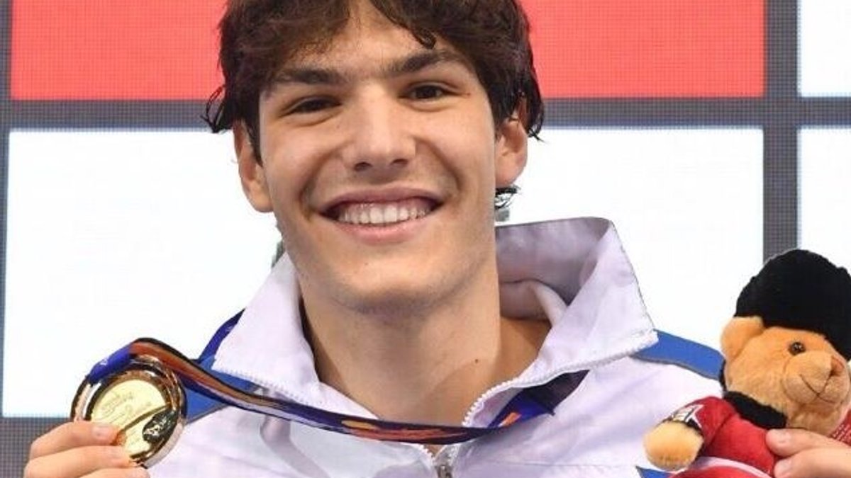 campione nuoto paralimpico