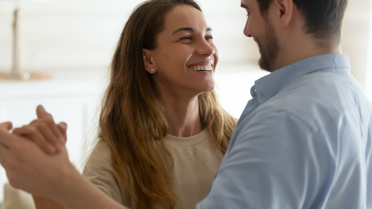 couple-danse-valse.jpg
